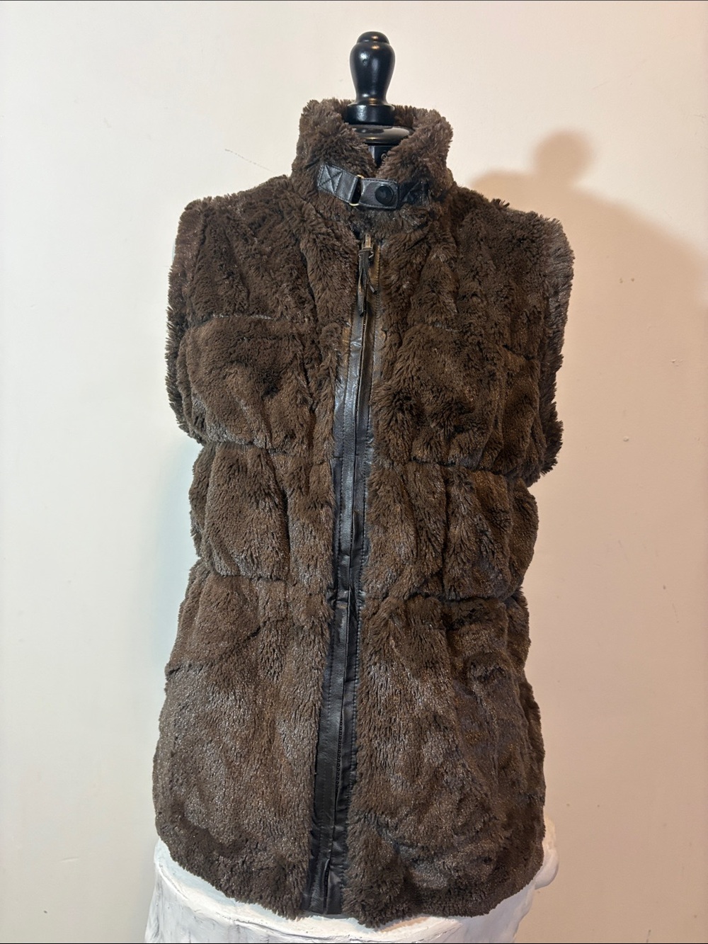 Reversible! Faux Fur x Cinched Windbreaker Ribbed Back Vintage 90s Kim R Vest